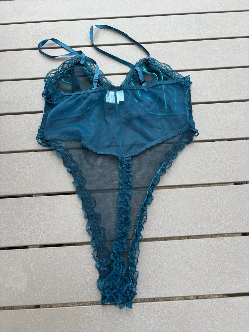 Beautiful Y2K Vintage Secret Treasures Teal Iridescent Lace Teddy Size Lg. - Picture 3 of 10